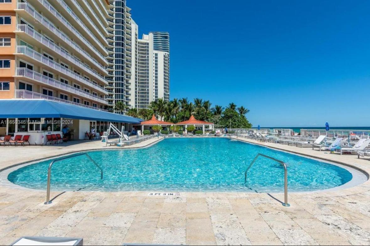 Marco Polo Beach Resort Condo With Balcony Pool, Beach,Gym,Free Parking Sunny Isles Beach Exteriör bild